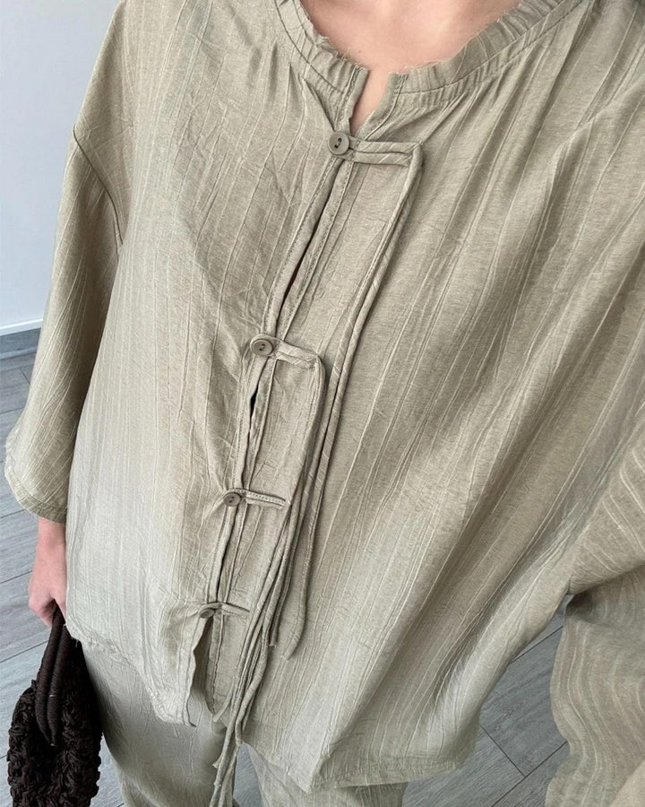 Ensemble deux pièces chemise boutonnée et pantalon tendance