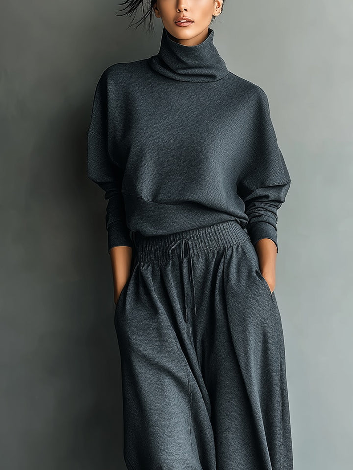 Ensemble haut oversize à col roulé en maille anthracite et pantalon large