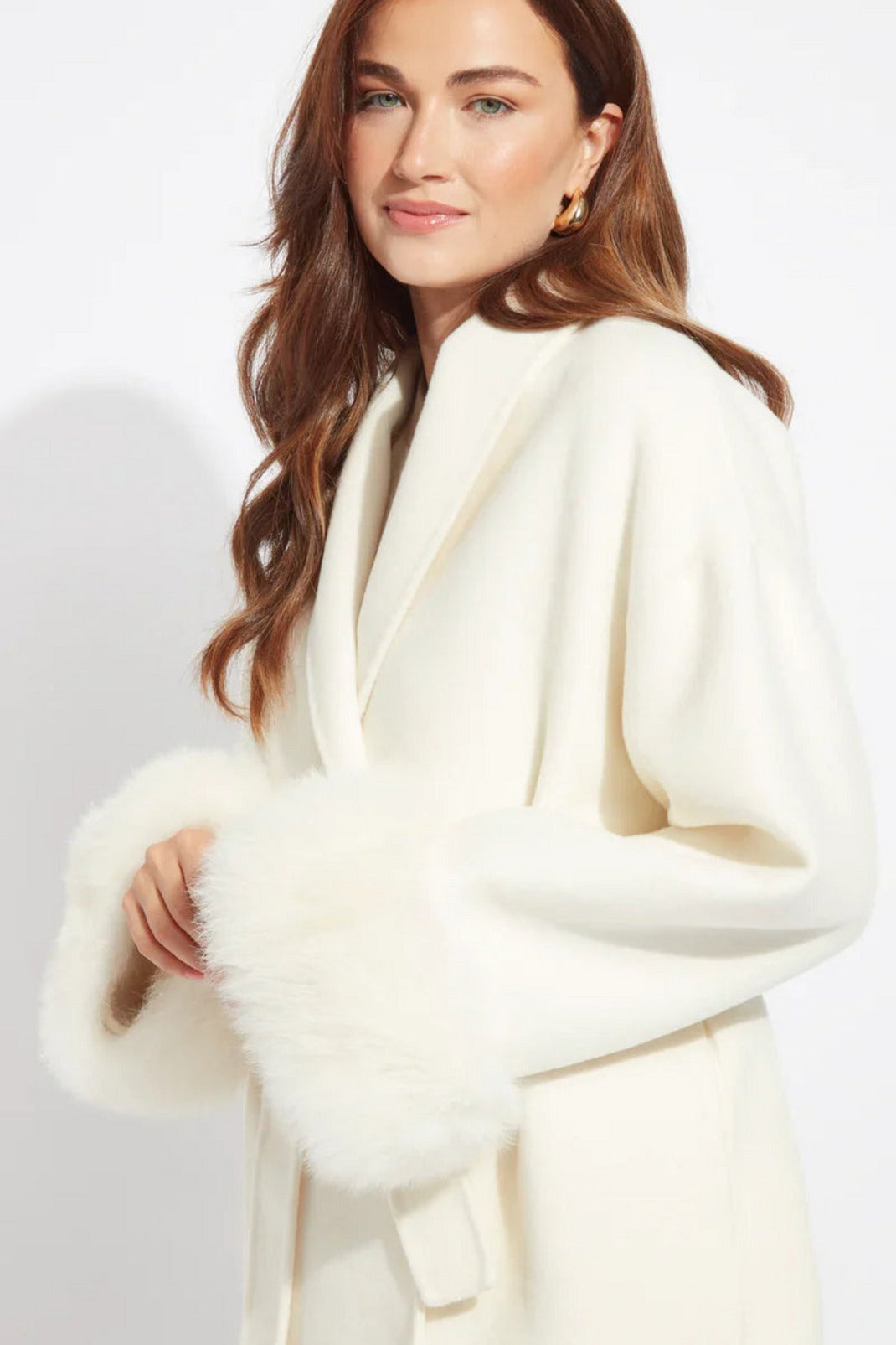 Veste en fourrure à nouer