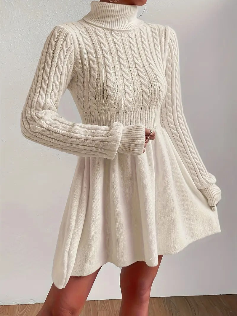 Robe pull col roulé en tricot torsadé