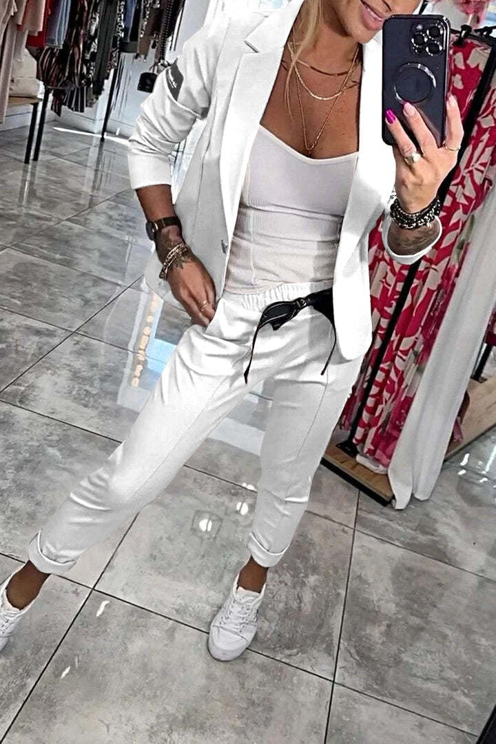 Ensemble deux pièces haut et pantalon élastique