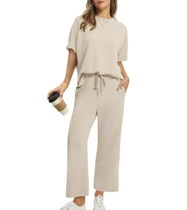 Katia | Tenue deux pièces à la coupe moderne