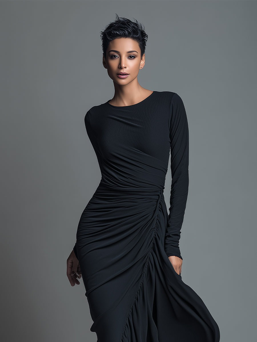 Robe longue froncée en jersey noir élégant