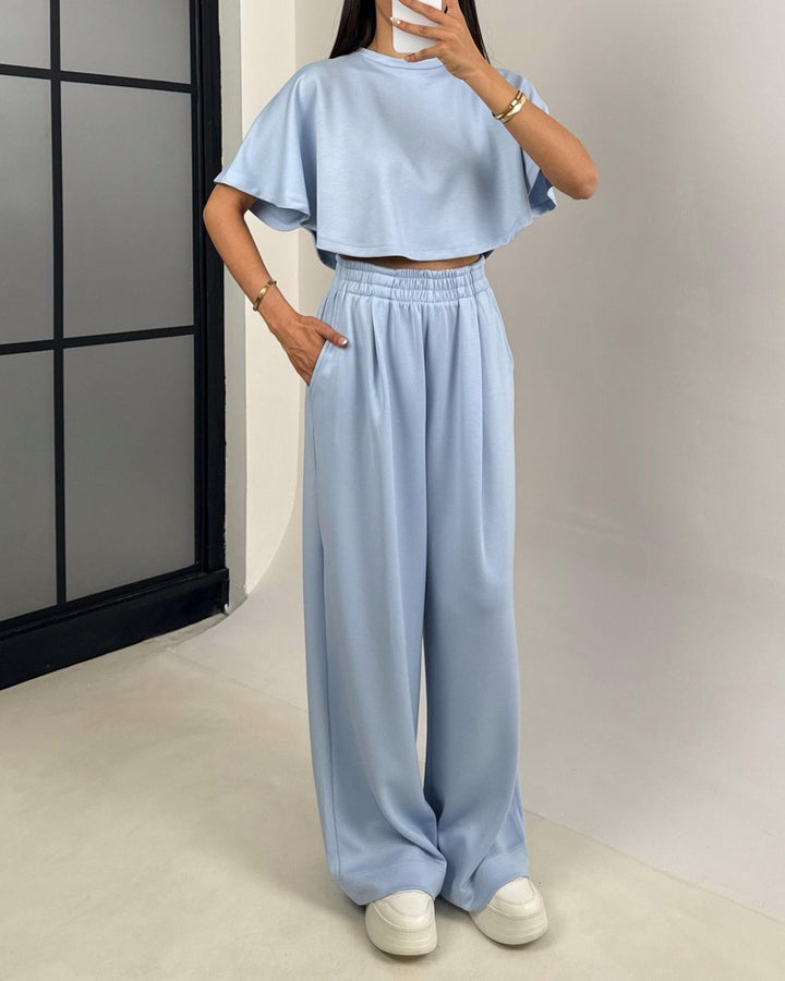 Ensemble deux pièces t-shirt et pantalon à col châle tendance