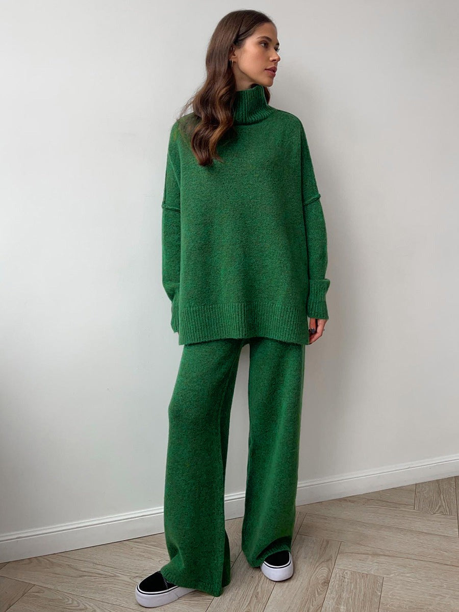 Ensemble pantalon et pull à col roulé uni