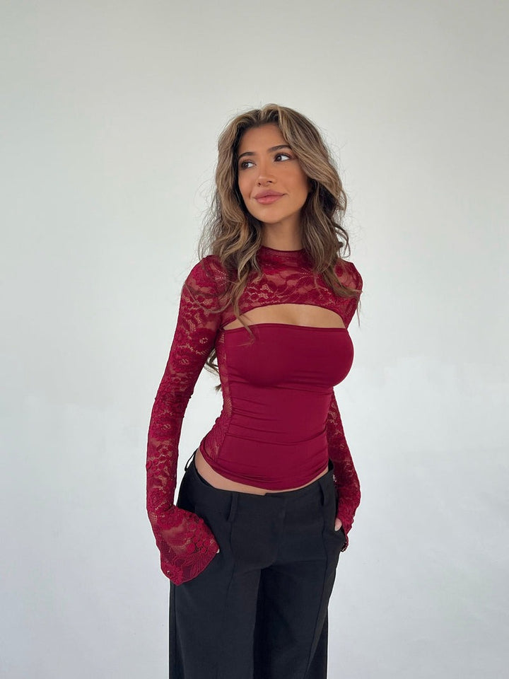 Haut en dentelle