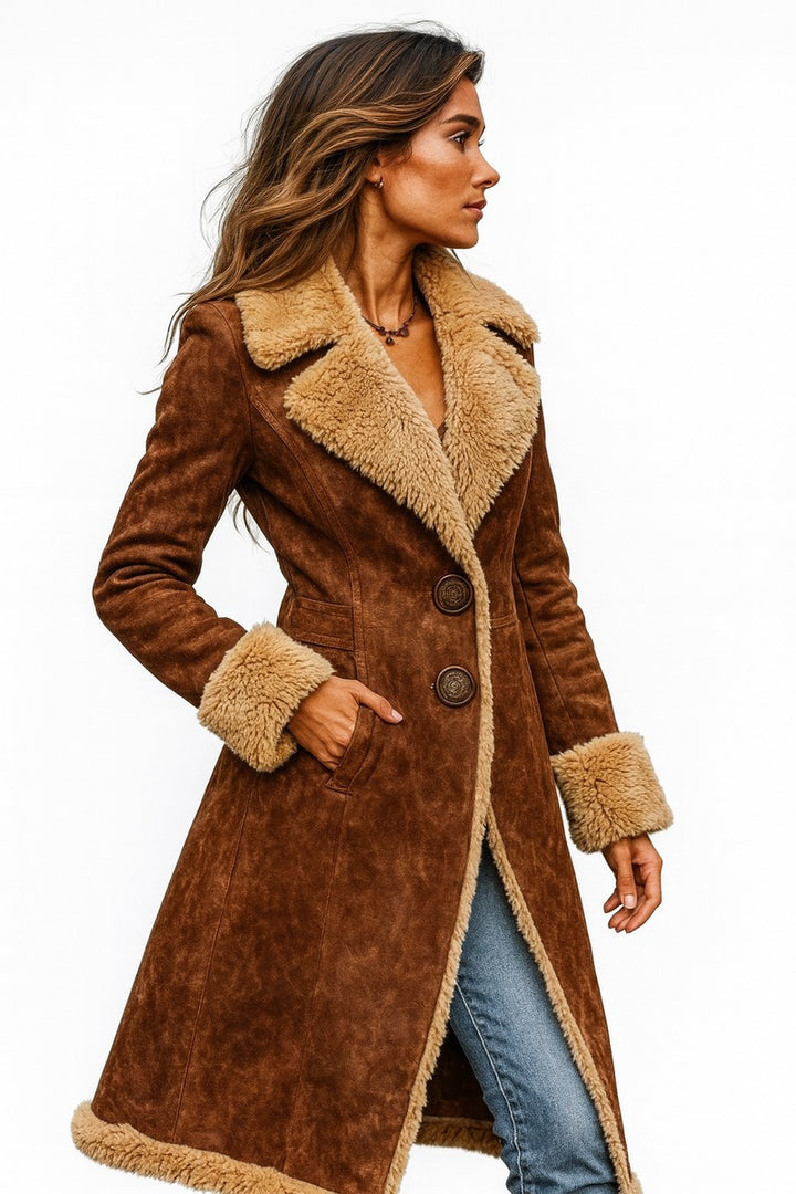 Manteau long d'inspiration vintage avec fausse fourrure