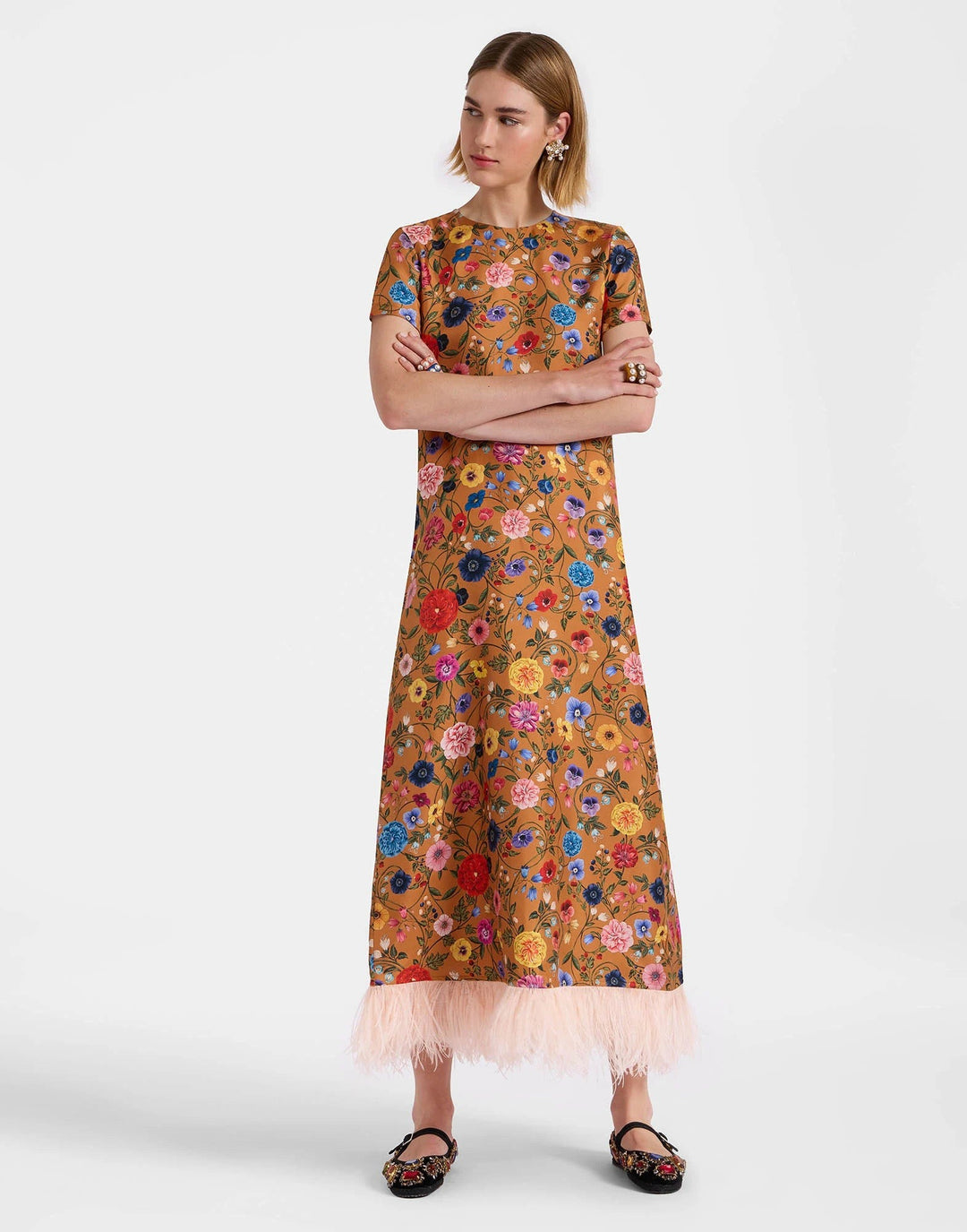 Robe à imprimé floral et plumes