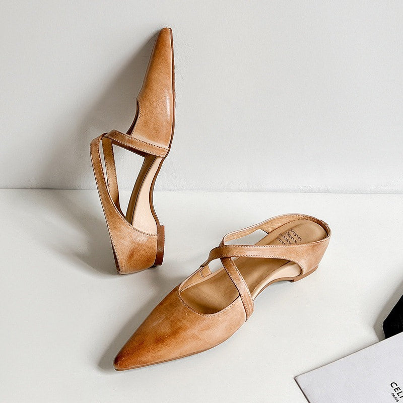 Mule en cuir à brides croisées