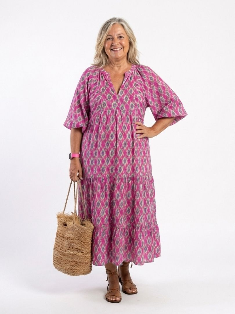 Agnese | Midi dress with three-quarter sleeves, V-neckline, and pattern