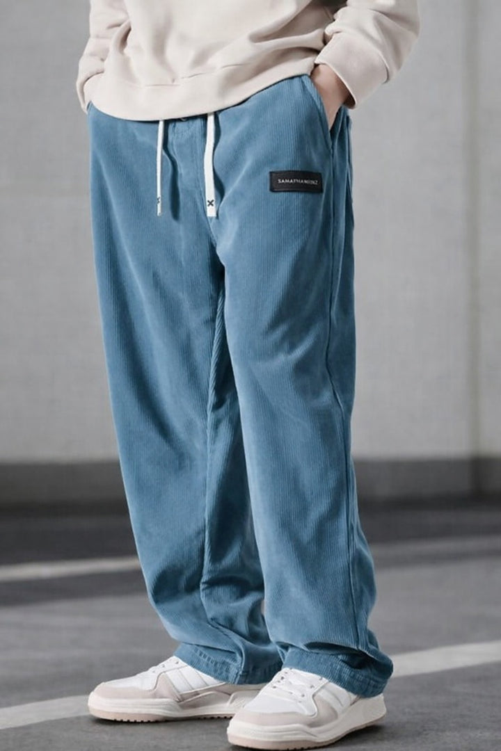 Bequeme Cordhose