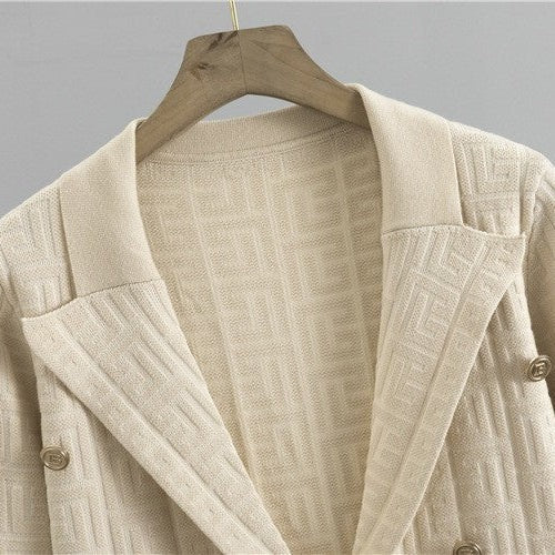 Ensemble en tricot chic et noble