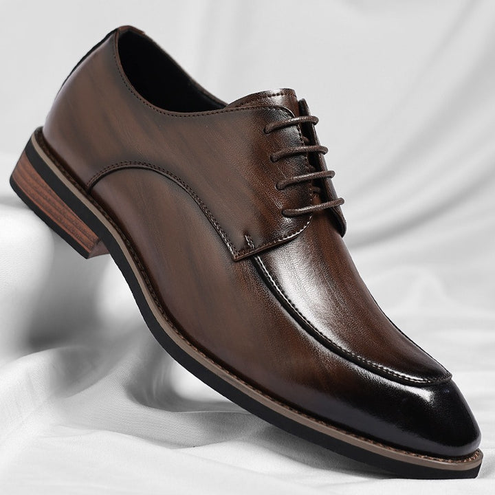 Chaussures habillées en cuir véritable
