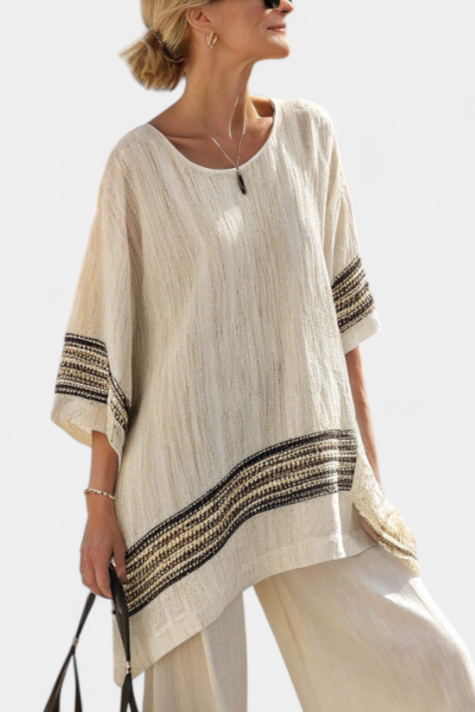 Top en lin à rayures noires élégant et pantalons fluides