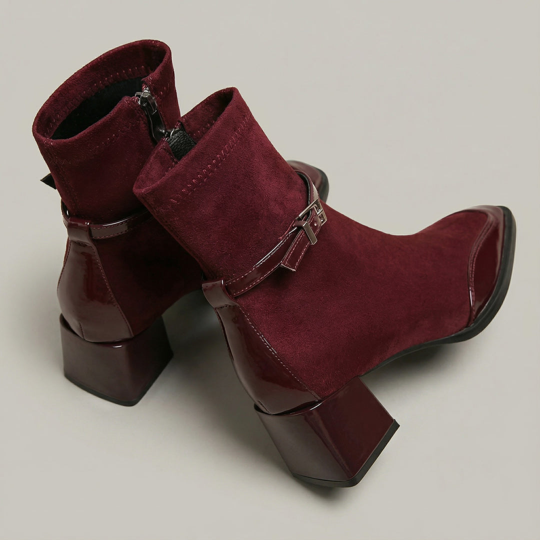 Bottines élégantes à talon en daim
