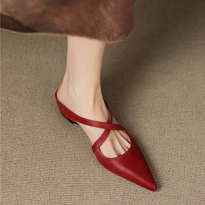 Mule en cuir à brides croisées