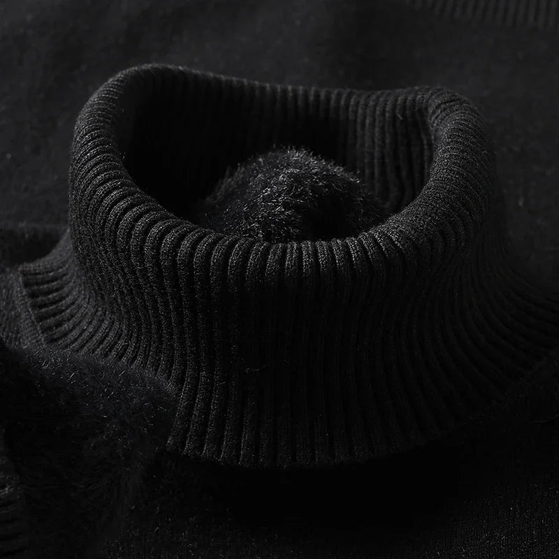 CLASSIC TURTLENECK