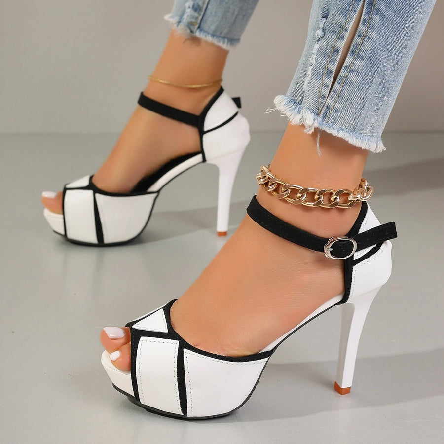Talons en cuir chic