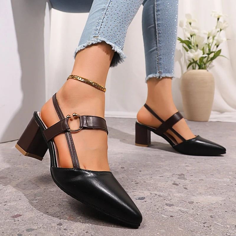Talons en cuir à anneaux