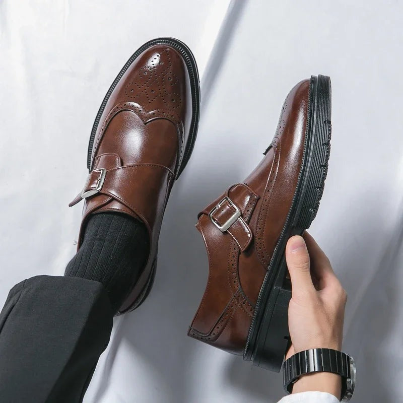 Chaussures habillées à boucle