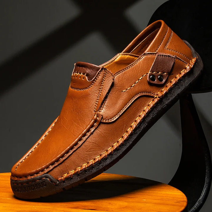 CLASSIC LEATHER LOAFERS FOR MEN
