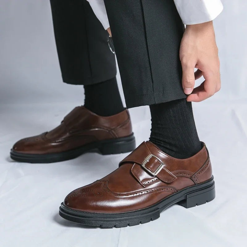 Chaussures habillées à boucle