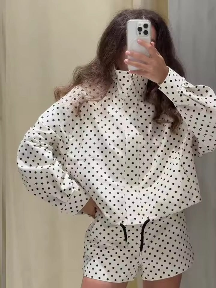 Ensemble bombardier et short à pois taille haute
