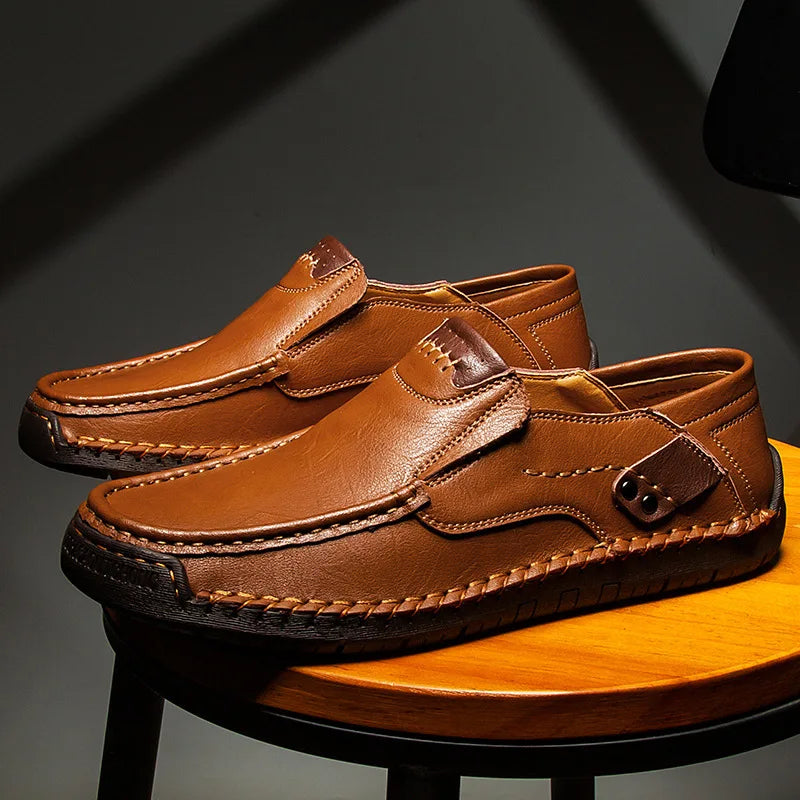 CLASSIC LEATHER LOAFERS FOR MEN