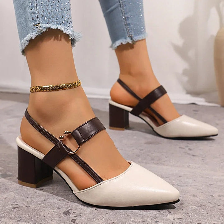 Talons en cuir à anneaux