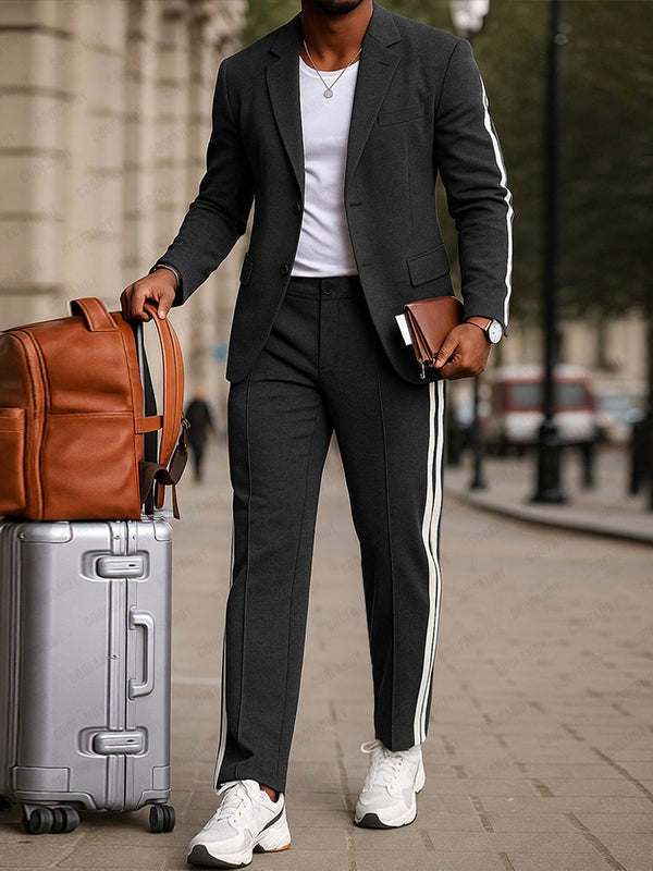 Ensemble blazer et pantalon à rayures