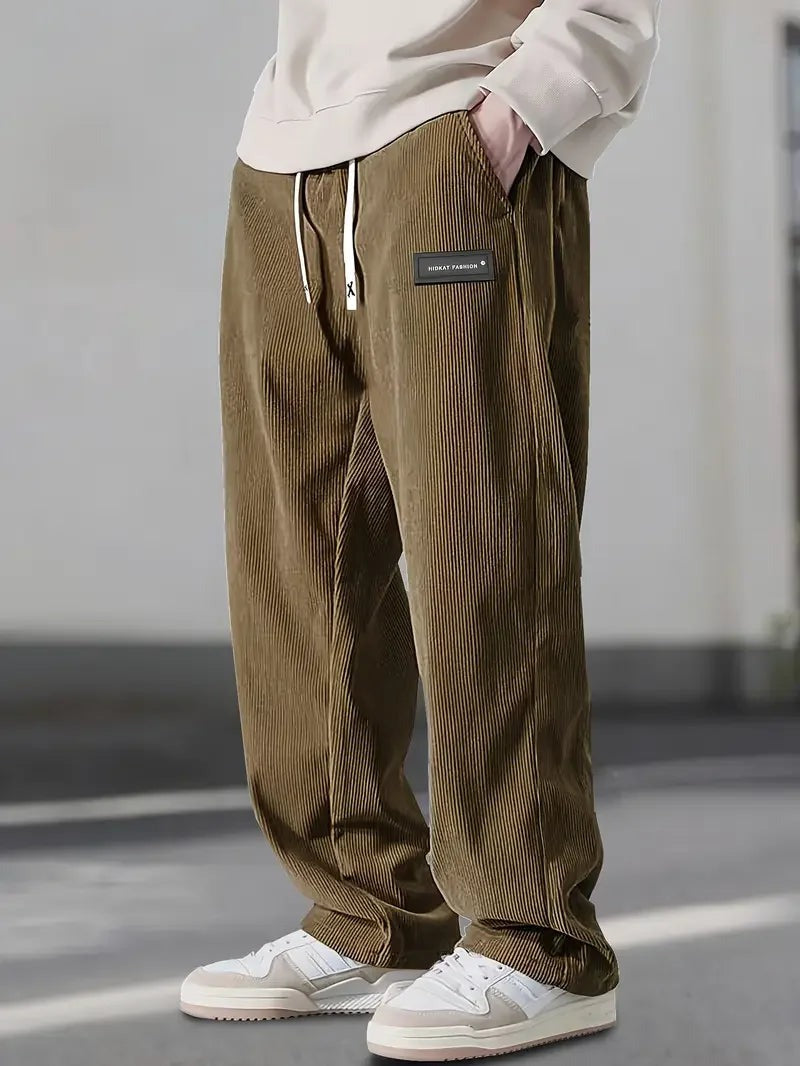 Bequeme Cordhose
