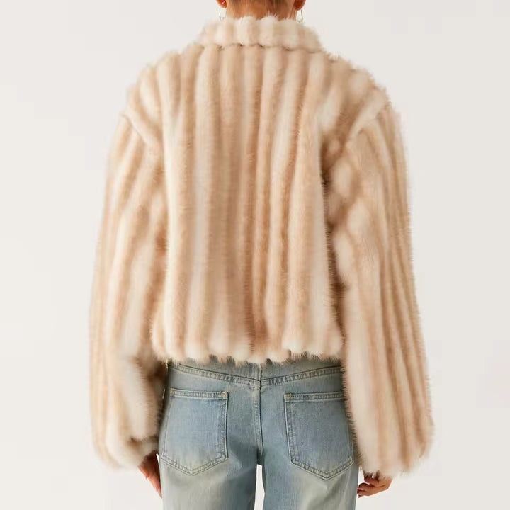 Veste ample en fausse fourrure pour l'hiver
