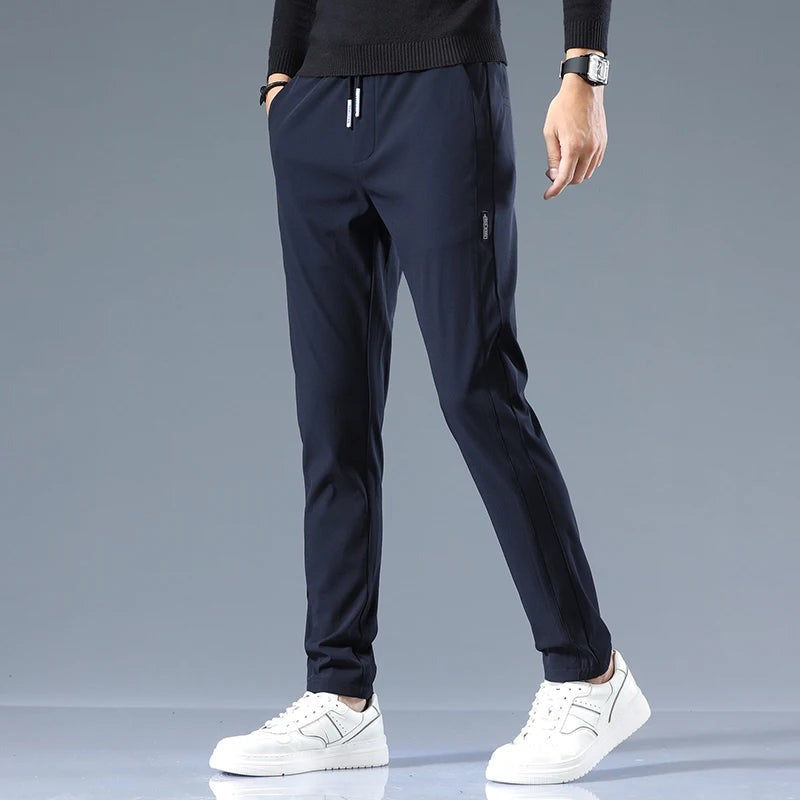Pantalon slim extensible