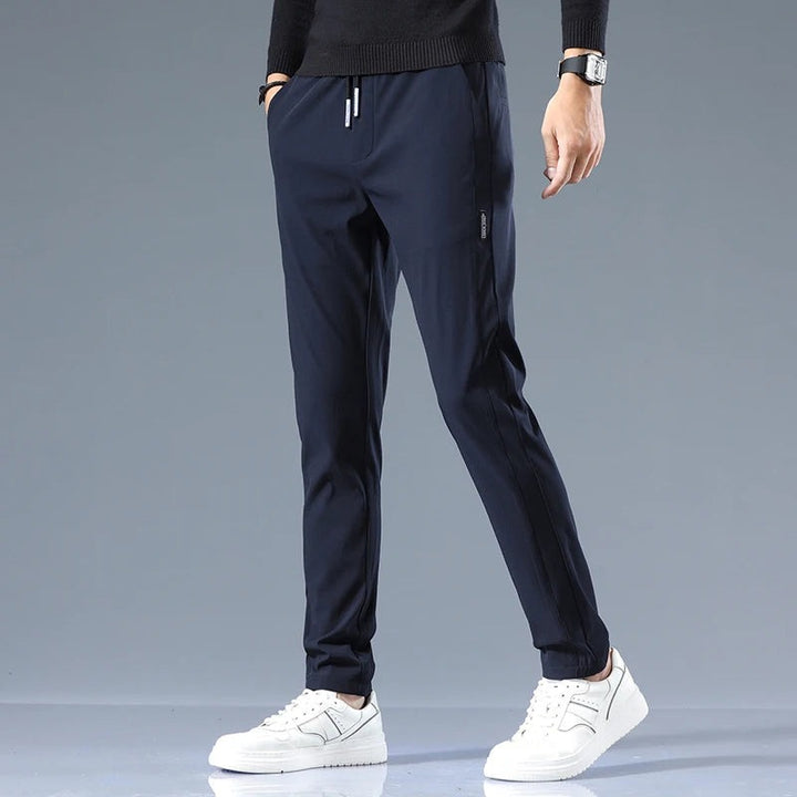 Pantalon slim extensible