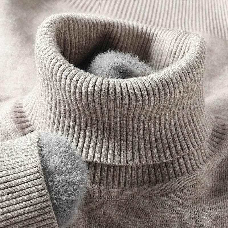 CLASSIC TURTLENECK