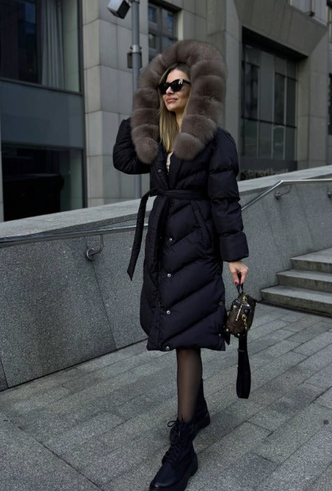 Manteau élégante et décontractée à col en fausse fourrure