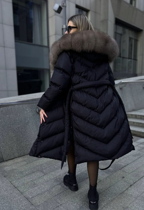 Manteau élégante et décontractée à col en fausse fourrure