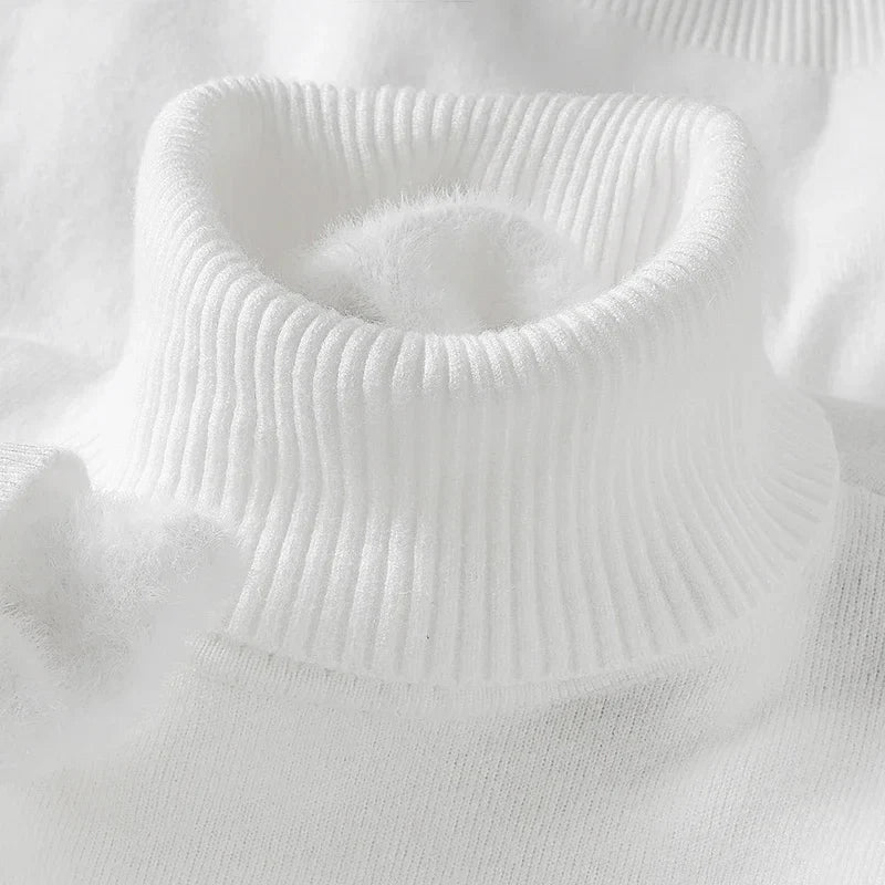 CLASSIC TURTLENECK