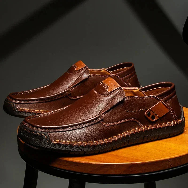 CLASSIC LEATHER LOAFERS FOR MEN