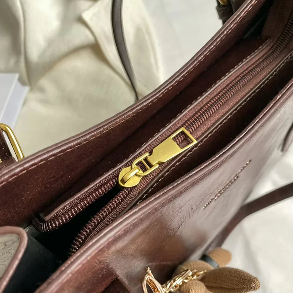 Sac bandoulière avec peluche kawaii