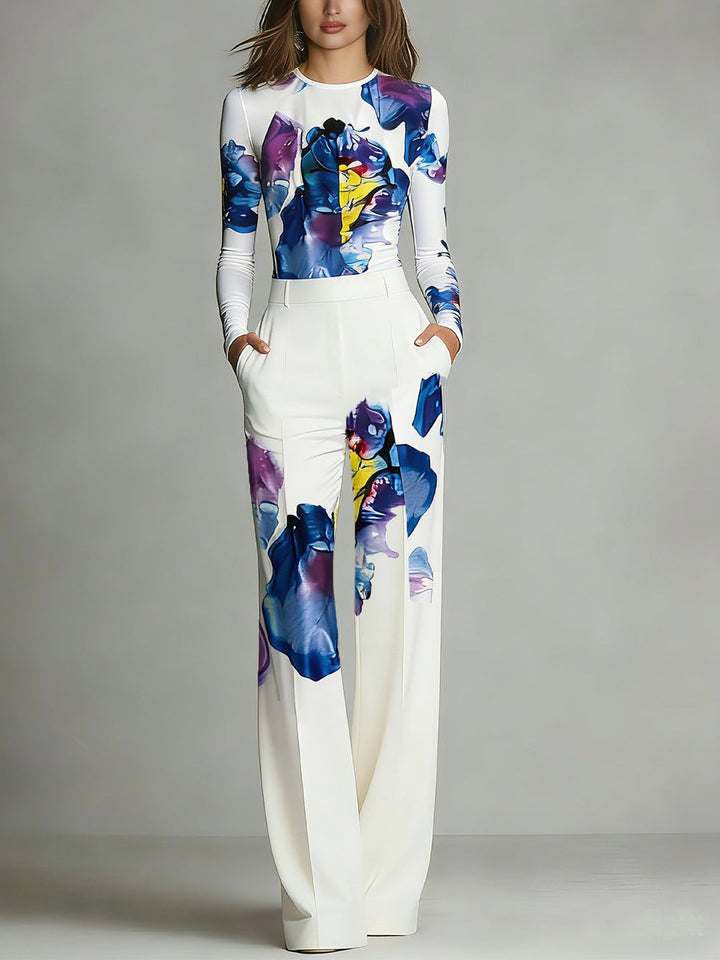 Ensemble haut à col rond et pantalon imprimé