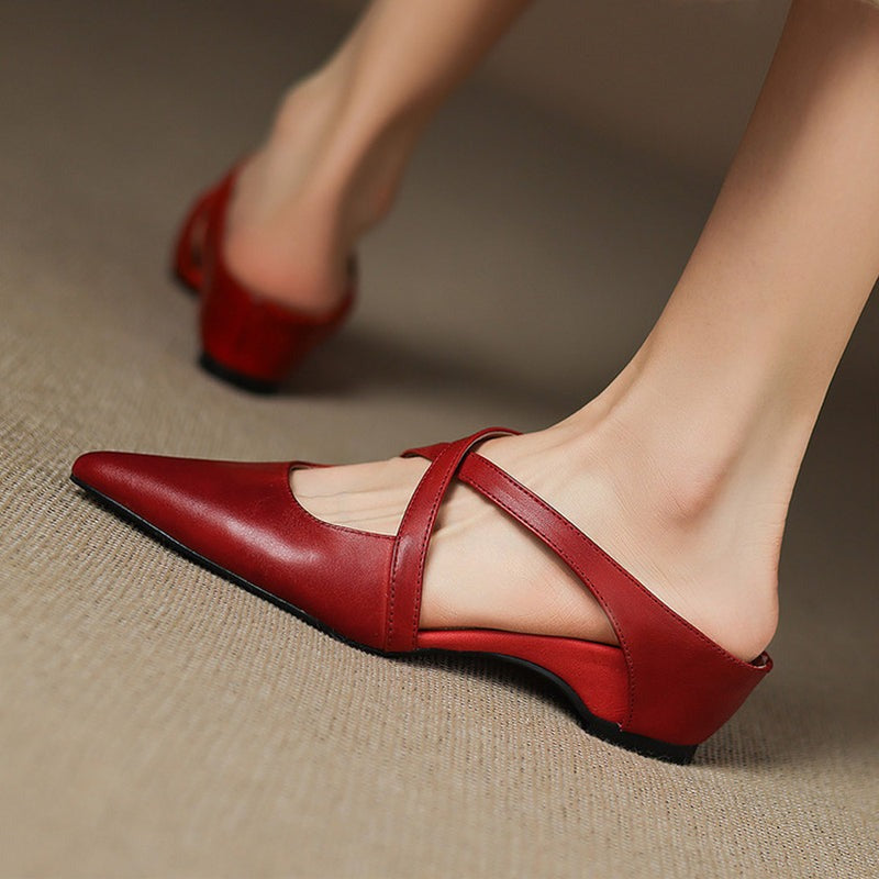 Mule en cuir à brides croisées