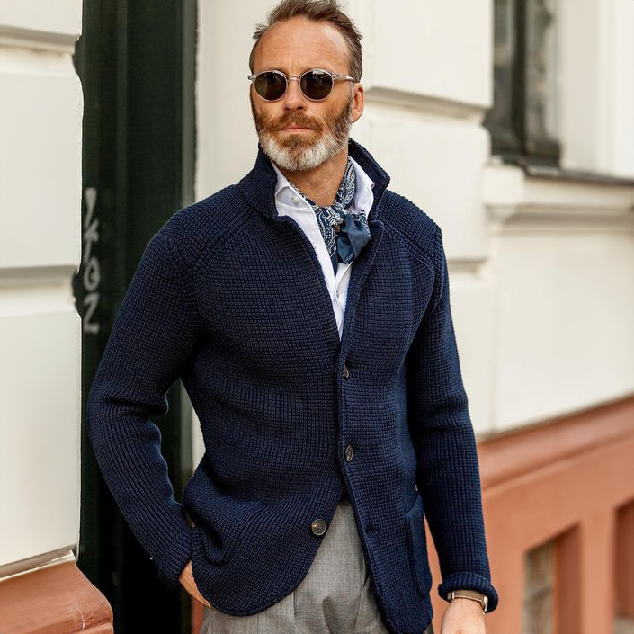 TIMELESS KNIT CARDIGAN