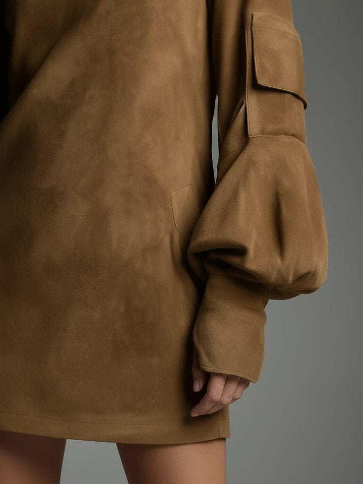Mini-robe ample vintage à col roulé en daim