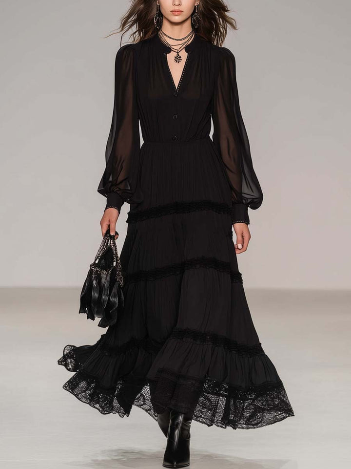 Robe longue noire à col Henley, manches transparentes et bordure en dentelle