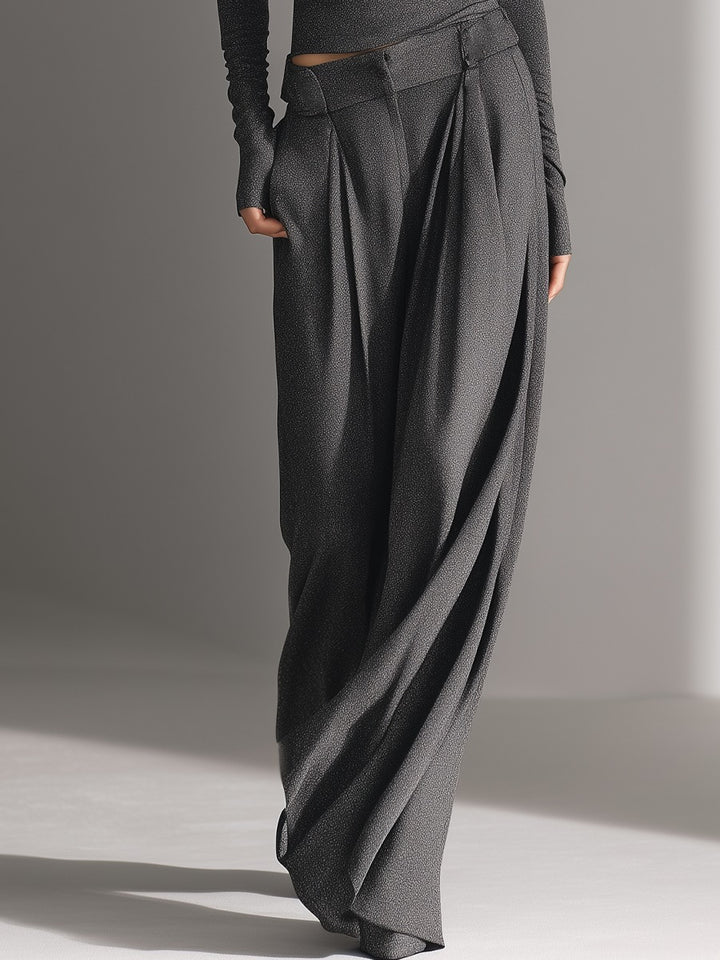 Ensemble haut à épaules dénudées et pantalon large gris anthracite