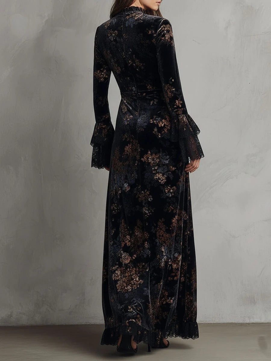 Robe en velours noir et bleu à fleurs et dentelle