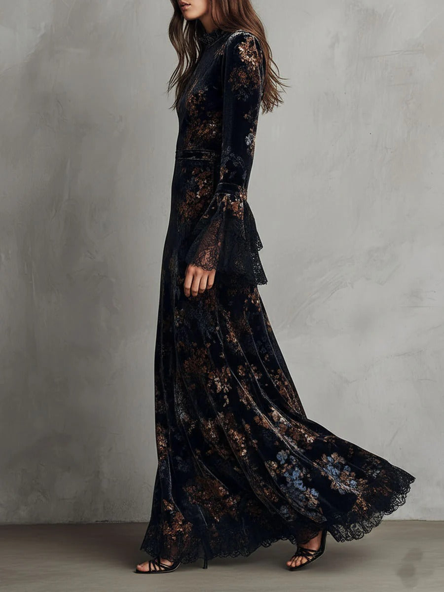 Robe en velours noir et bleu à fleurs et dentelle
