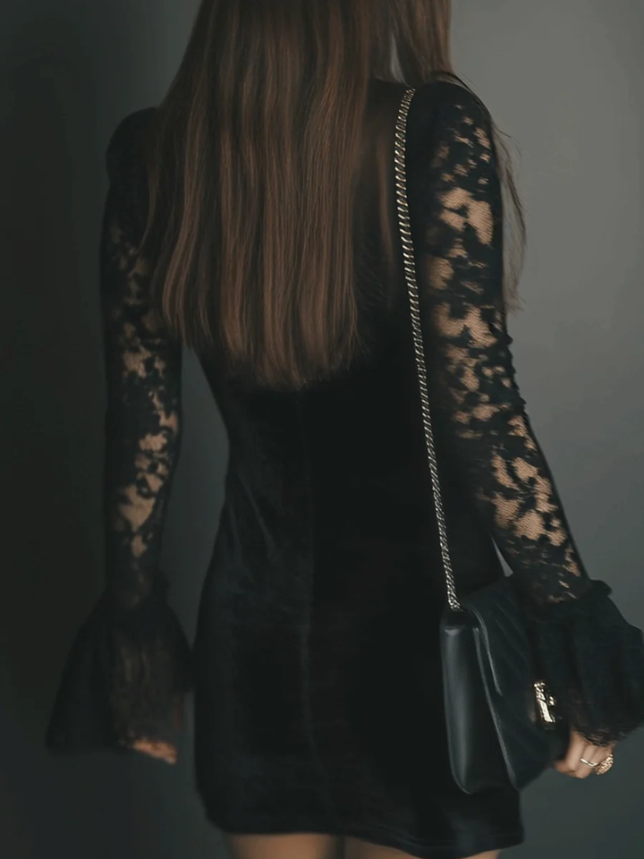 Robe mini en velours et dentelle Luna