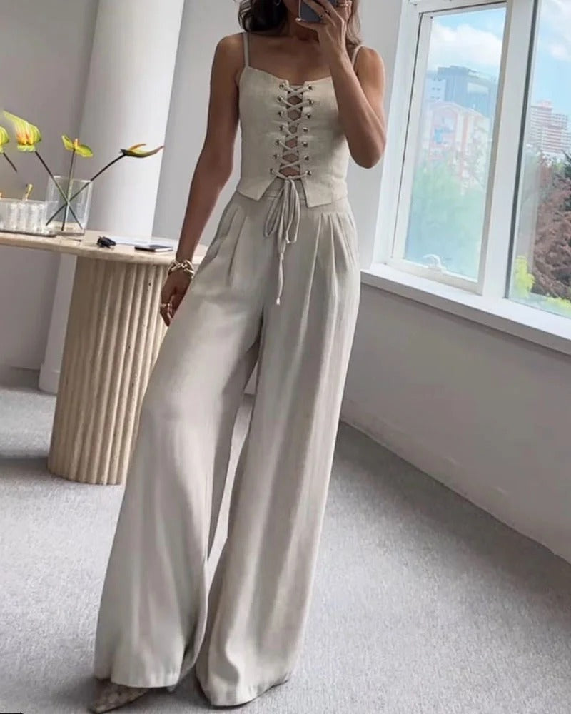 Ensemble deux pièces haut et pantalon à cordons